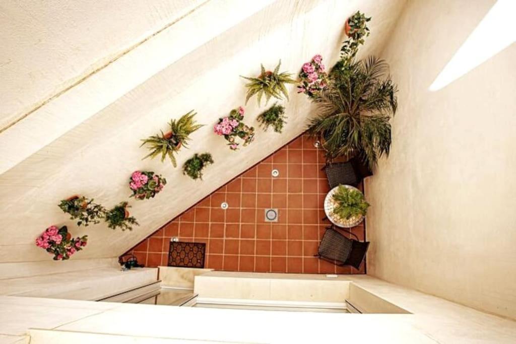 Mini Hotel In The Heart Of Sevilla For Exclusive Usage Exterior foto