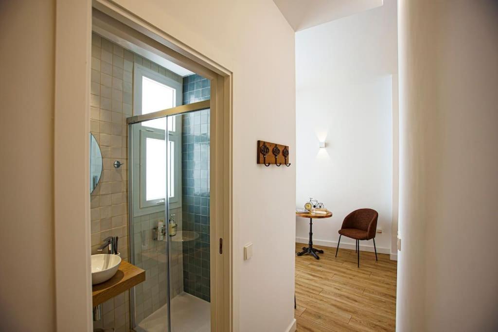 Mini Hotel In The Heart Of Sevilla For Exclusive Usage Exterior foto